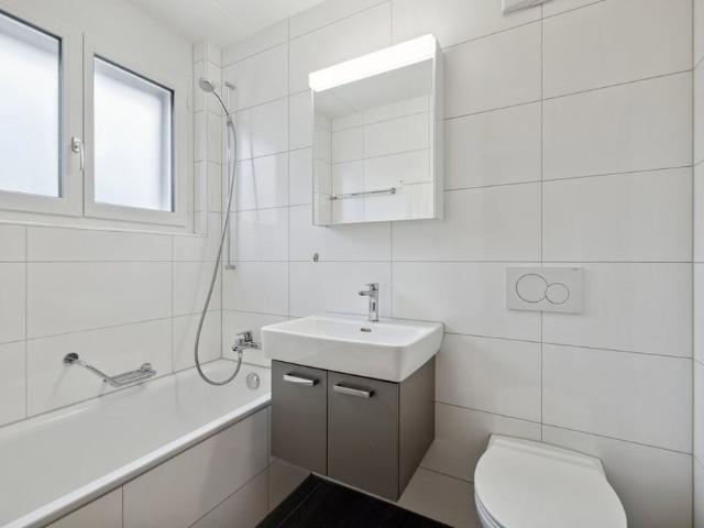 3.5 Zimmer, 84 m², 1. Stock