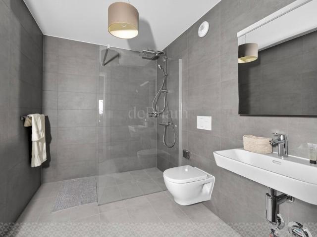 3.5 Zimmer, 84 m², 2. Stock