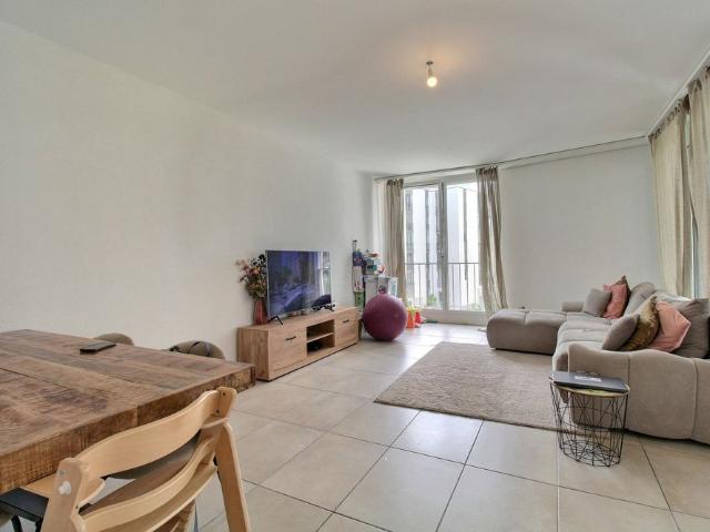 3.5 Zimmer, 84 m², 2. Stock