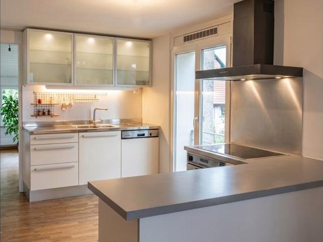3.5 Zimmer, 85 m², 2. Stock