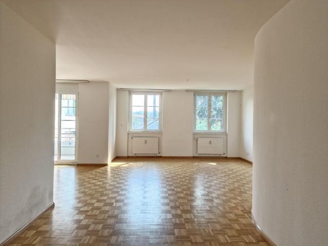 3.5 Zimmer, 85 m², 2. Stock