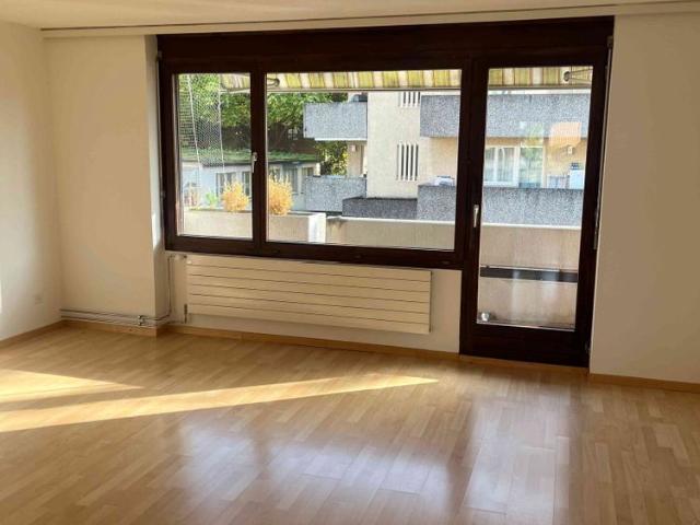 3.5 Zimmer, 85 m², 2. Stock