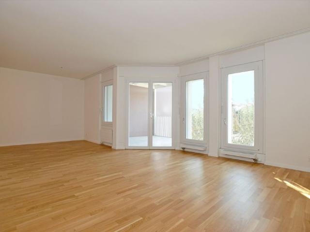 3.5 Zimmer, 85 m², 2. Stock