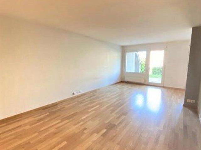 3.5 Zimmer, 85 m², EG