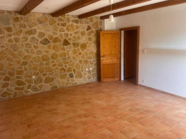 3.5 Zimmer, 85 m², EG
