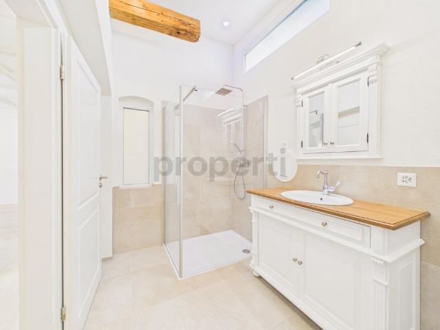 3.5 Zimmer, 85 m², EG