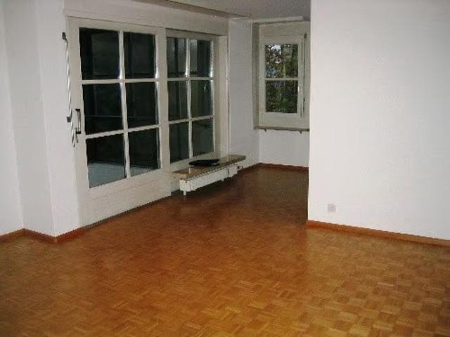 3.5 Zimmer, 85 m², EG