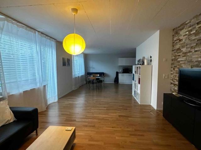 3.5 Zimmer, 86 m², EG