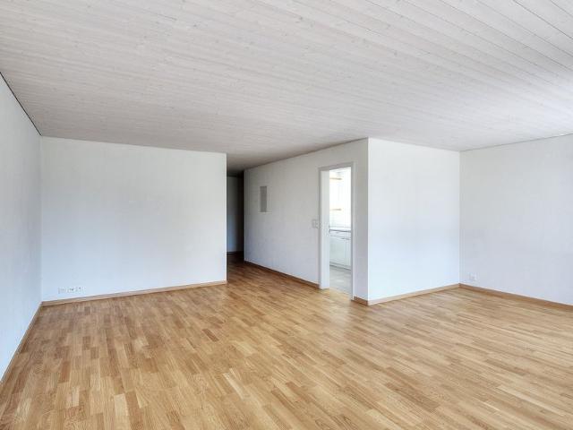 3.5 Zimmer, 86 m², EG