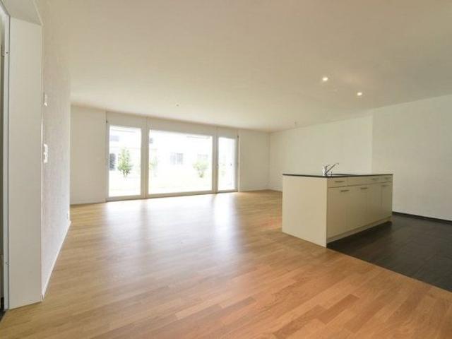 3.5 Zimmer, 86 m², EG