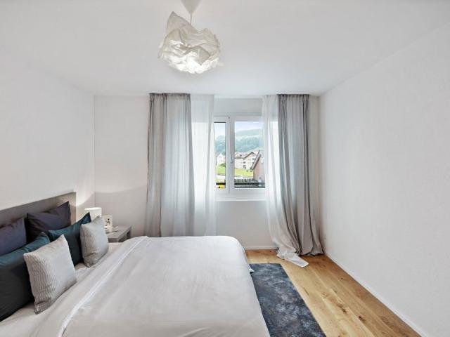 3.5 Zimmer, 87 m², EG