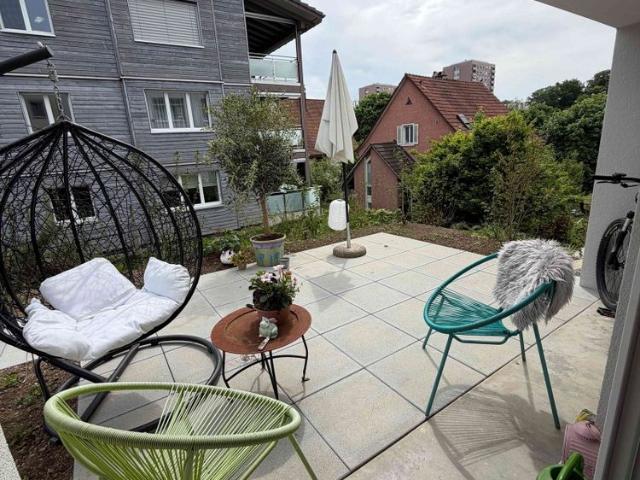 3.5 Zimmer, 87 m², EG