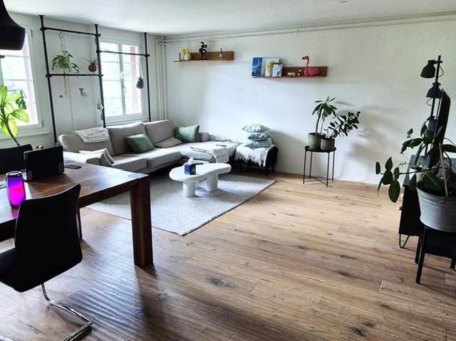 3.5 Zimmer, 88 m², 1. Stock