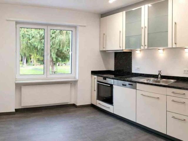 3.5 Zimmer, 88 m², EG