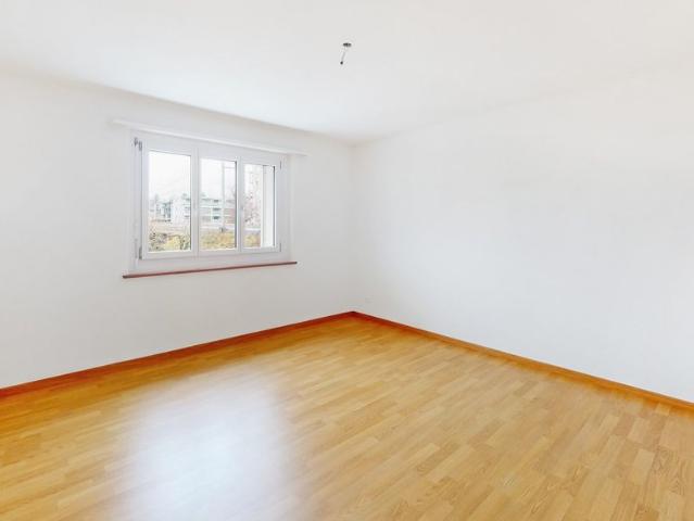 3.5 Zimmer, 89 m², EG