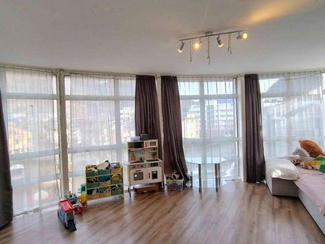 3.5 Zimmer, 80 m², 3. Stock
