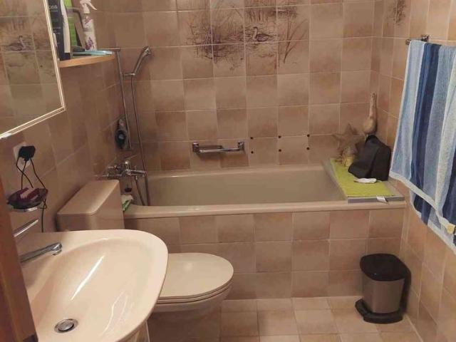 3.5 Zimmer, 80 m², 1. Stock