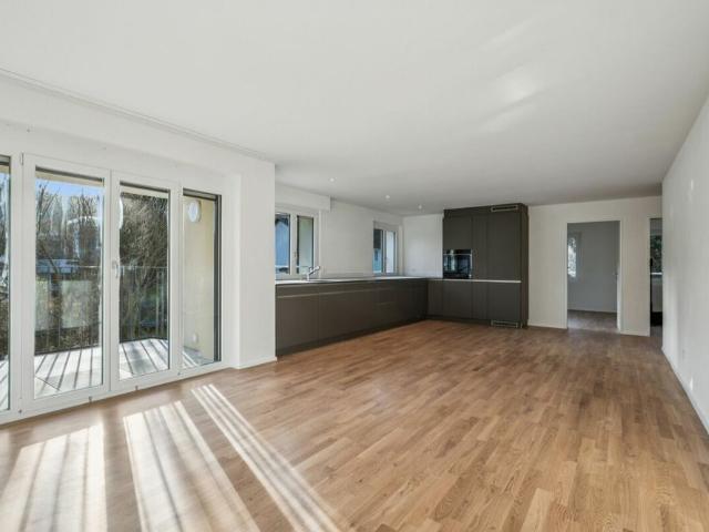 3.5 Zimmer, 80 m², 1. Stock