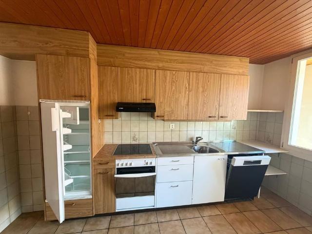 3.5 Zimmer, 80 m², 1. Stock