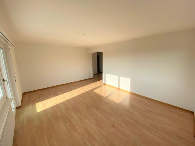3.5 Zimmer, 80 m², 1. Stock