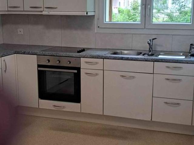3.5 Zimmer, 80 m², 1. Stock