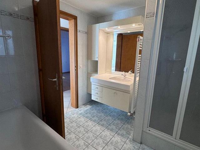 3.5 Zimmer, 80 m², 1. Stock