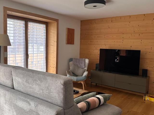 3.5 Zimmer, 80 m², 1. Stock