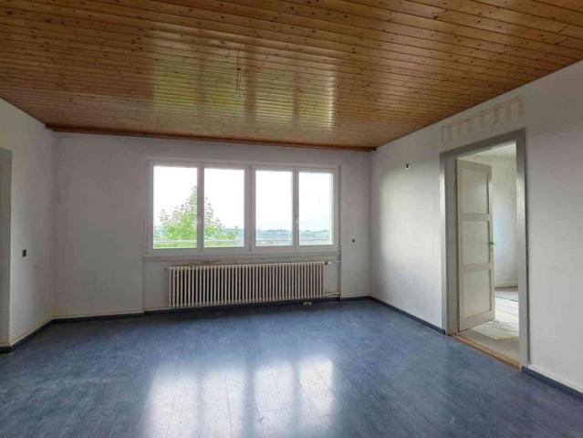 3.5 Zimmer, 80 m², 1. Stock