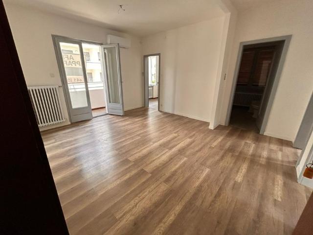 3.5 Zimmer, 80 m², 2. Stock