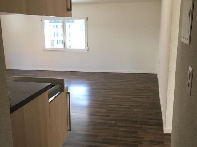 3.5 Zimmer, 80 m², 2. Stock