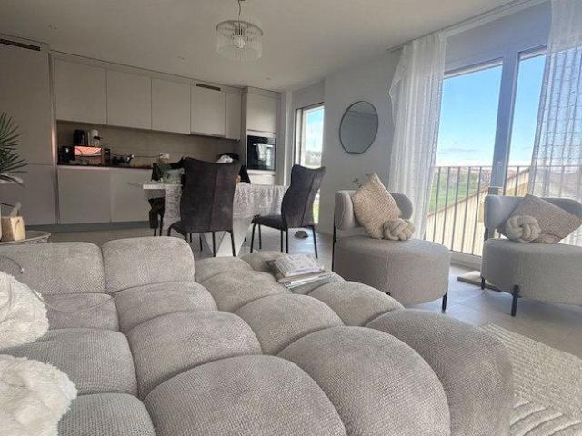 3.5 Zimmer, 80 m², 2. Stock