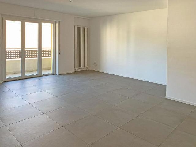 3.5 Zimmer, 80 m², 2. Stock