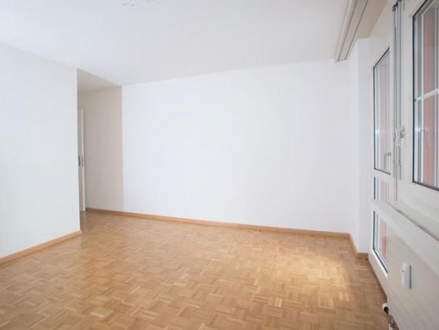 3.5 Zimmer, 80 m², 2. Stock