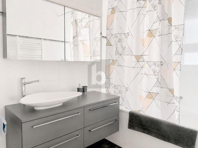 3.5 Zimmer, 80 m², 2. Stock