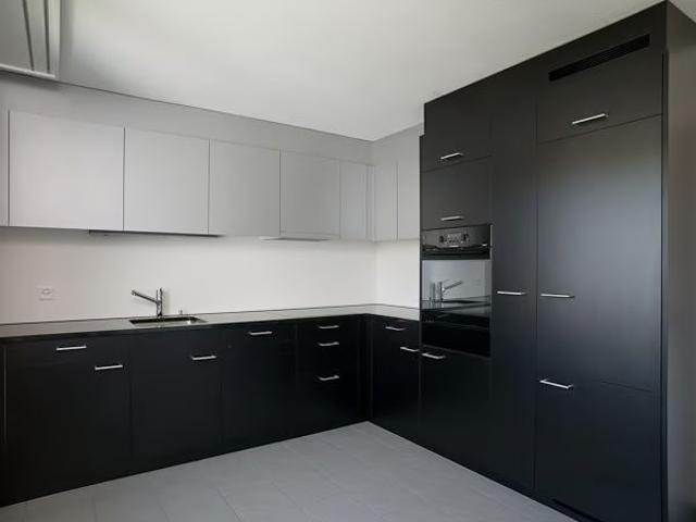 3.5 Zimmer, 80 m², 4. Stock