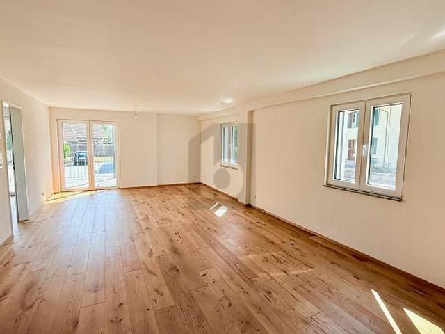 3.5 Zimmer, 80 m², EG