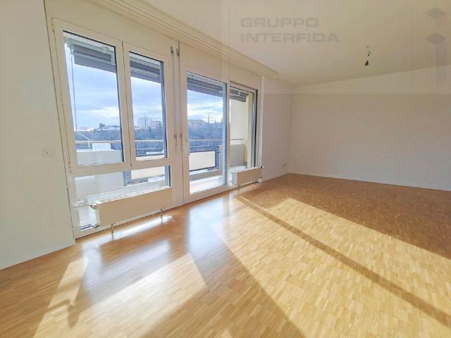 3.5 Zimmer, 81 m², 2. Stock