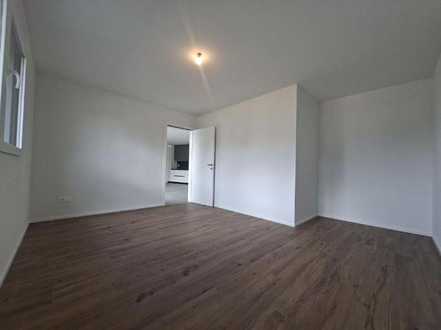 3.5 Zimmer, 81 m², EG