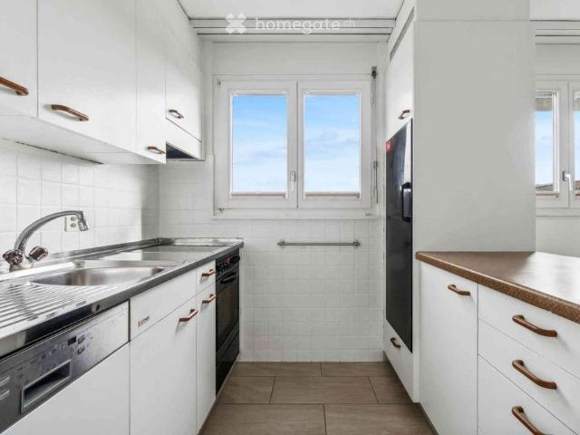 3.5 Zimmer, 82 m², 3. Stock