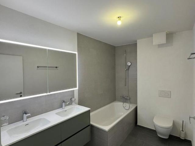 3.5 Zimmer, 82 m², 1. Stock