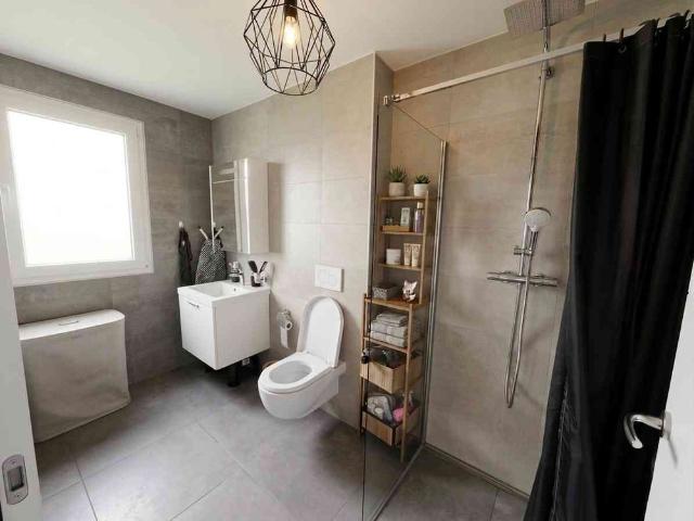 3.5 Zimmer, 82 m², 2. Stock