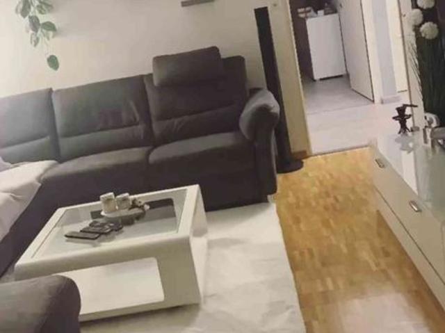 3.5 Zimmer, 82 m², EG