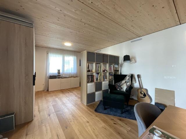 3.5 Zimmer, 82 m², EG