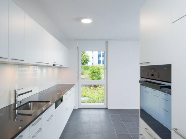 3.5 Zimmer, 82 m², EG
