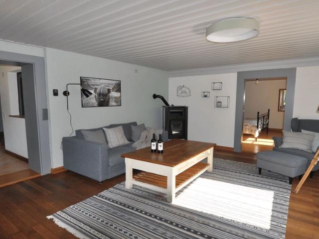3.5 Zimmer, 82 m², EG