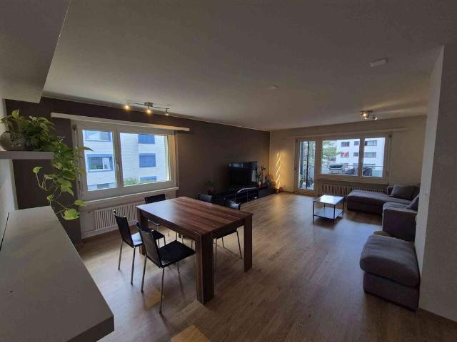 3.5 Zimmer, 83 m², 1. Stock