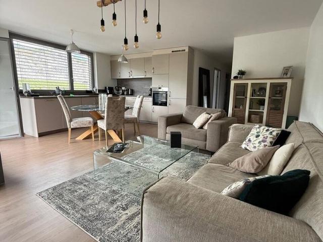 3.5 Zimmer, 83 m², EG