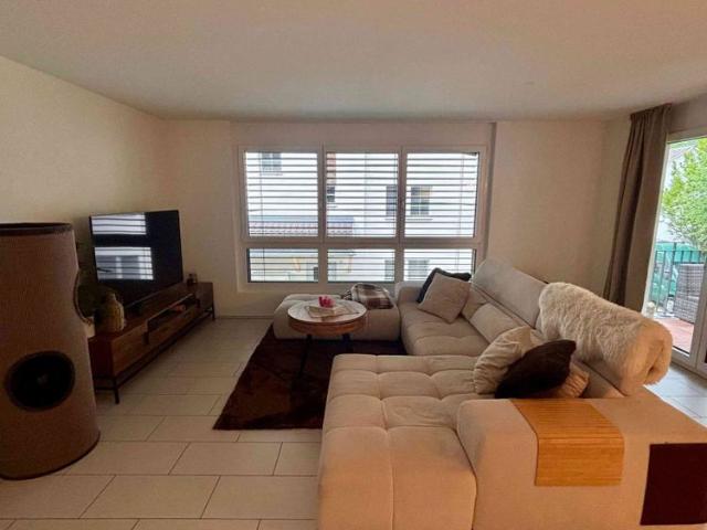 3.5 Zimmer, 83 m², EG