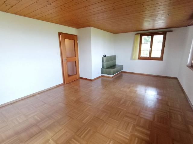 3.5 Zimmer, 83 m², EG