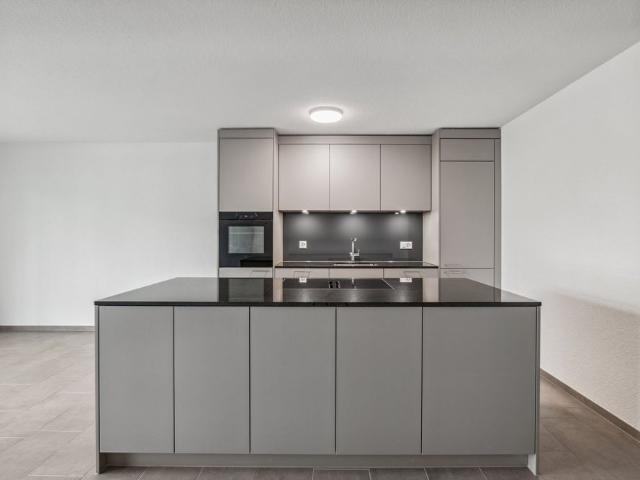 3.5 Zimmer, 83 m², EG